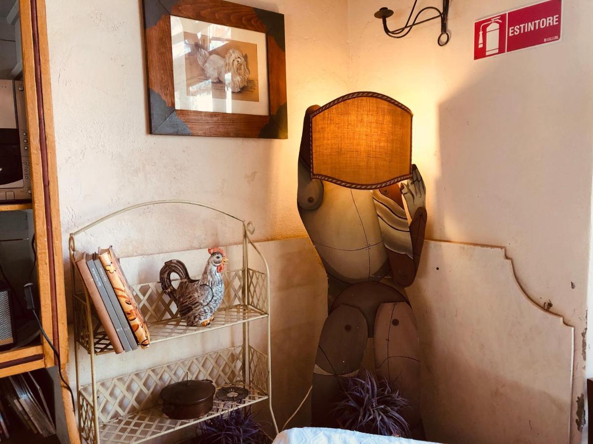 Il Sole Del Sodo Guest House กอร์โตนา ภายนอก รูปภาพ