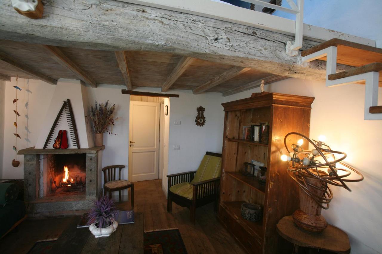 Il Sole Del Sodo Guest House กอร์โตนา ภายนอก รูปภาพ